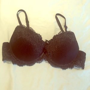 🔴Lace Black underwire push-up Bra Fashion Nova
